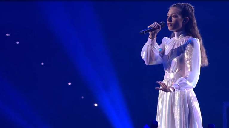 Eurovision 2022: Εντυπωσίασε η Αμάντα Γεωργιάδη με το "Die Together" - Πέρασε στον μεγάλο τελικό [Βίντεο]