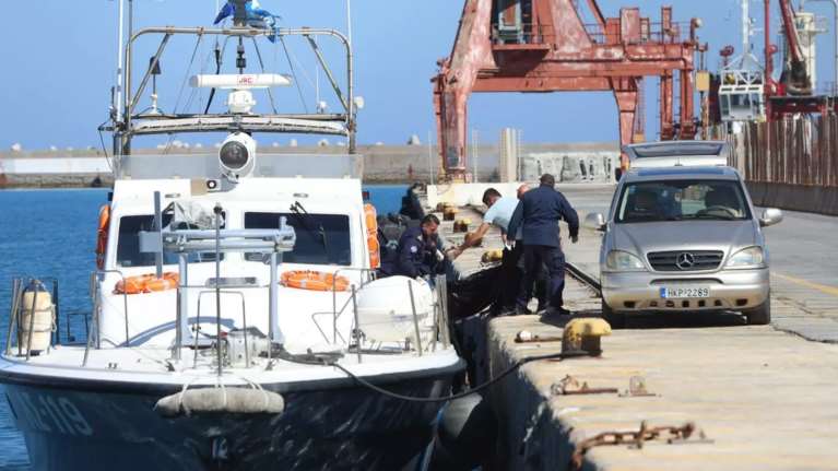 Θρίλερ στο Ηράκλειο: Εντοπίστηκε σορός που επέπλεε για 3 μήνες- Κάτω των 40 ετών, ζούσε στην Ελλάδα
