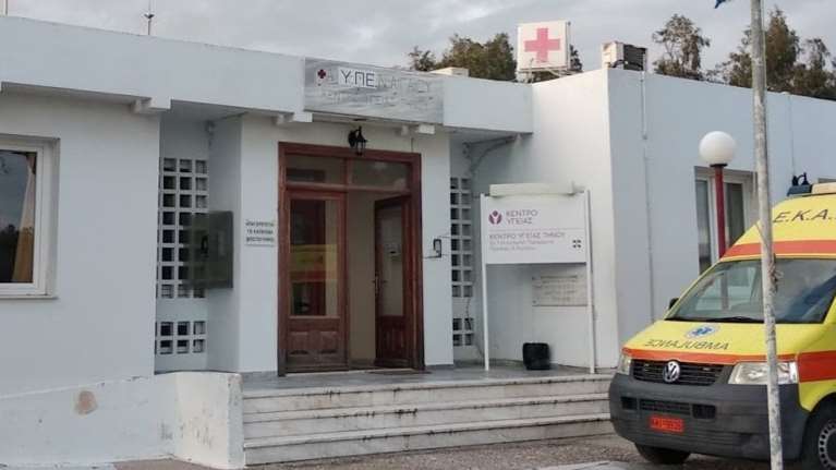 Πνιγμός 3χρονου στην Τήνο από σταφύλι: &quot;Η αστυνομία μάς το έφερε χωρίς αναπνοή&quot; - Μία ώρα προσπαθούσαν να το επαναφέρουν