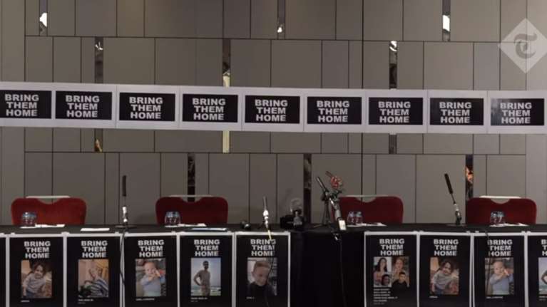 &quot;Φέρτε τους στο σπίτι&quot;: Εκλιπαρούν για τους Ισραηλινούς ομήρους οι συγγενείς τους - Στα χέρια της Χαμάς ακόμη και μωρό έξι μηνών