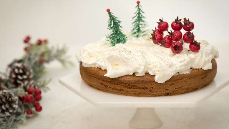 Πετρετζίκης: Αυτές οι δύο συνταγές για βασιλόπιτα θα σας ξετρελάνουν - Μοναδικές, εύκολες, για όλα τα γούστα