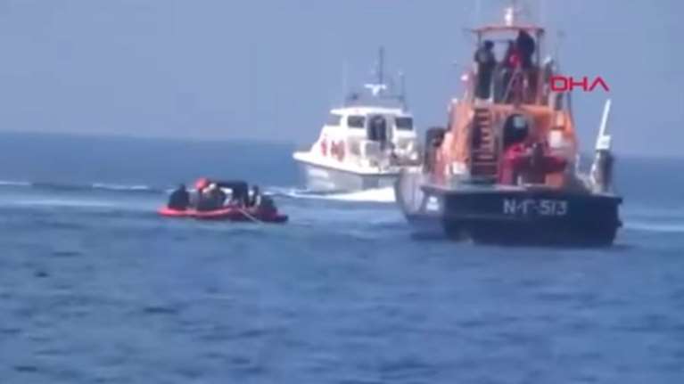 Καταγγελία ΜΚΟ με βίντεο: Σκάφος του Λιμενικού στη Σάμο επαναπροωθεί πρόσφυγες
