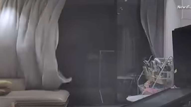 Τυφώνας στην Κίνα &quot;ρούφηξε&quot; ανθρώπους από τα παράθυρα των διαμερισμάτων τους [βίντεο]