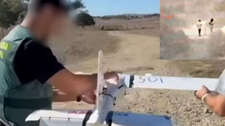 Εφευρετικοί διακινητές μετέφεραν ναρκωτικά μεταξύ Μαρόκου και Ισπανίας με drones - Βίντεο με τη δράση τους