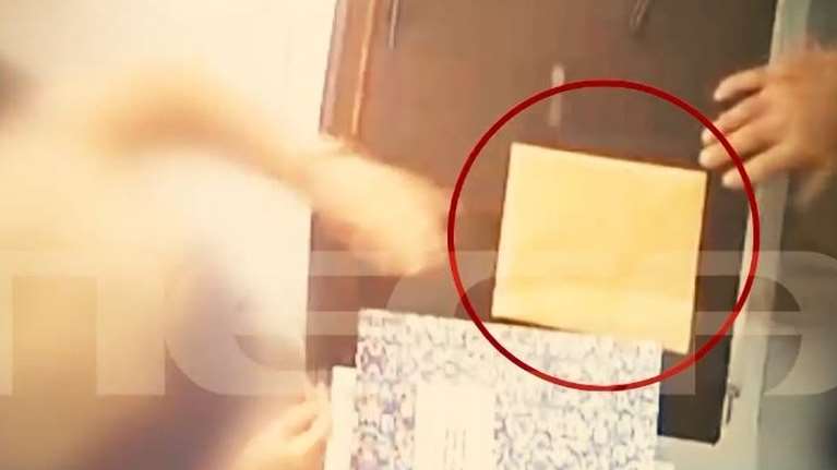 Ιπποκράτειο: Ο γιατρός ήθελε 5.000 ευρώ αλλά δέχθηκε να πάρει μόνο... 3.000 - Και ο προκάτοχός του έπαιρνε &quot;φακελάκι&quot;