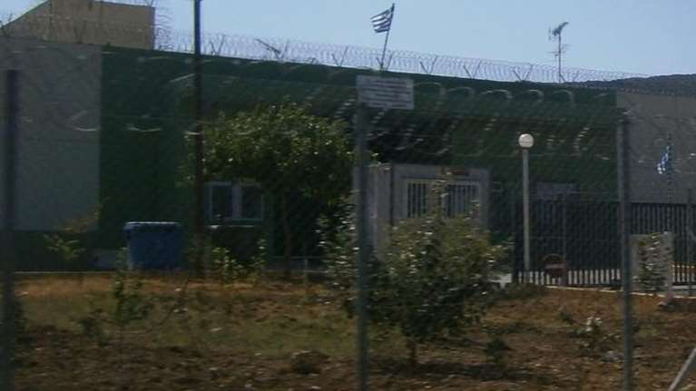 Η Greek Mafia λύνει λογαριασμούς και πίσω από τα σίδερα - Ποιος είναι ο "Δήμος" που μαχαιρώθηκε στις φυλακές Μαλανδρίνου