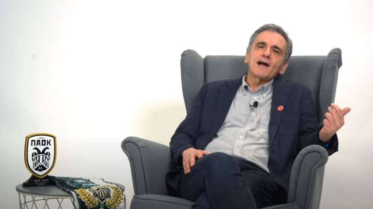 Τσακαλώτος: Ανακοινώνει την υποψηφιότητά του για την προεδρία - Οι ατάκες για την Γιόχανσον, τον ΠΑΟΚ και το τσίπουρο