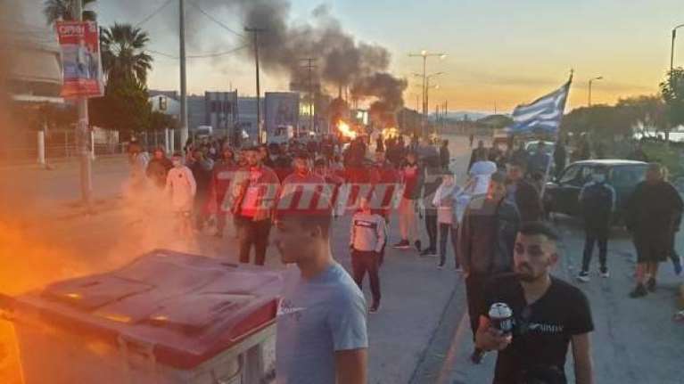 Νέα επεισόδια με Ρομά: Έκλεισαν την εθνική Πύργου - Πατρών [εικόνες-βίντεο]