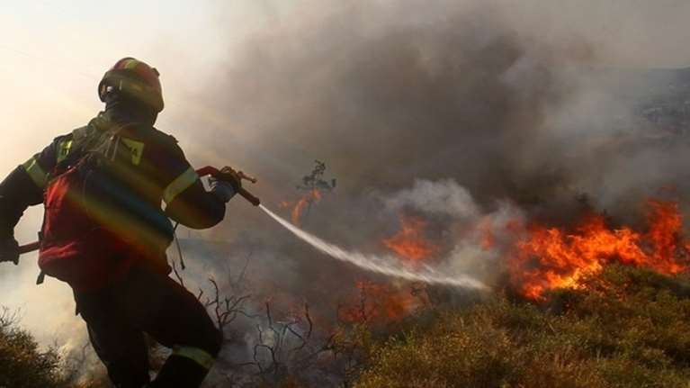 Φωτιά στη Λέσβο: Ανθρωπος βρέθηκε απανθρακωμένος μέσα σε αυτοκίνητο - Οι πρώτες πληροφορίες