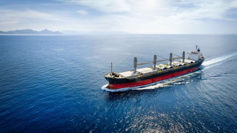 Οι Χούθι στοχοποίησαν πλοίο ελληνικών συμφερόντων στην Ερυθρά Θάλασσα