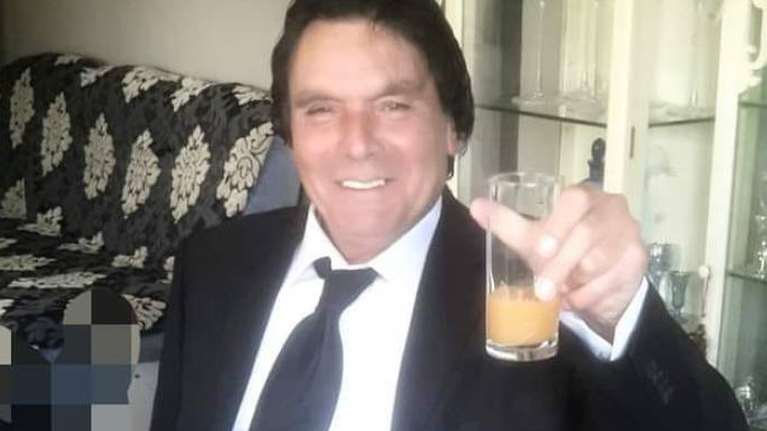 Πέθανε από κορονοϊό ο τσιγγάνος συγγραφέας Κωνσταντίνος Χηνάς