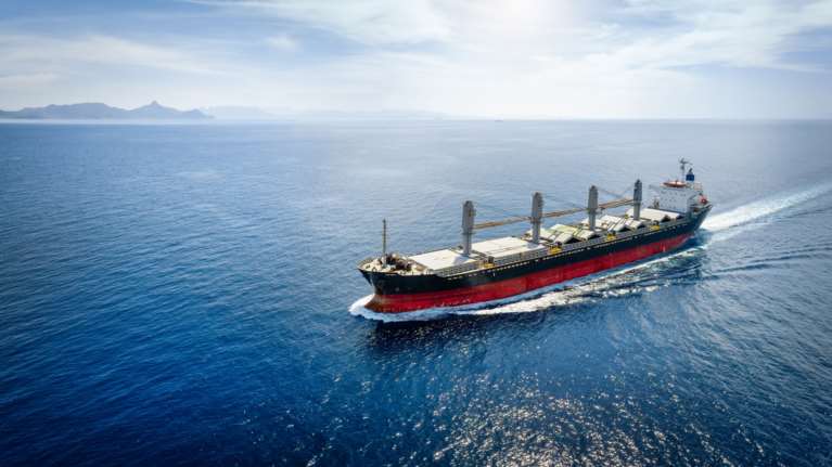 Μειωμένα τα έσοδα στα φορτηγά πλοία, αρκετά αυξημένα στα δεξαμενόπλοια