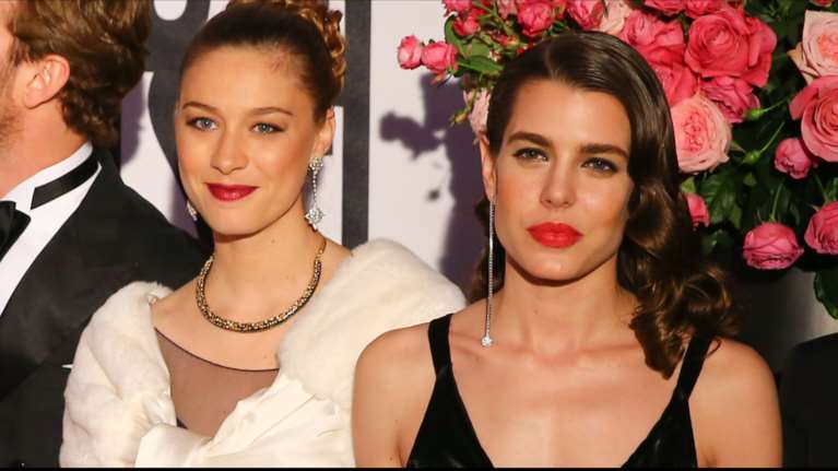 Η Σαρλίν δεν ήταν η πιο καλοντυμένη: Οι royals από το Μονακό που έκαναν τις πιο σικ εμφανίσεις σε επίσημο γκαλά