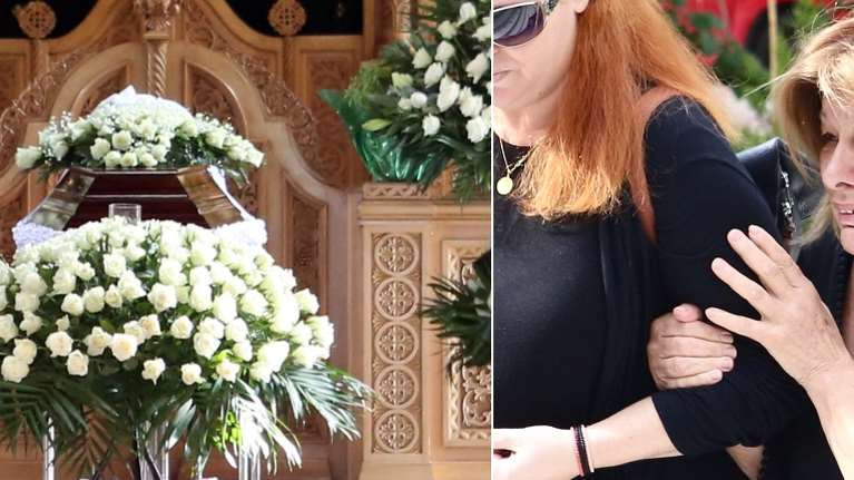 Το τελευταίο αντίο στον "γόη" του ελληνικού κινηματογράφου, Αλκη Γιαννακά - Συντετριμμένη η σύντροφός του [εικόνες]