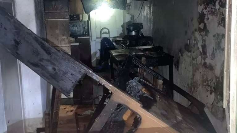 Κρήτη: Εφιαλτικές στιγμές για μητέρα και κόρη μετά από φωτιά στο σπίτι τους - Μεταφέρθηκαν με εγκαύματα στο νοσοκομείο [εικόνες]