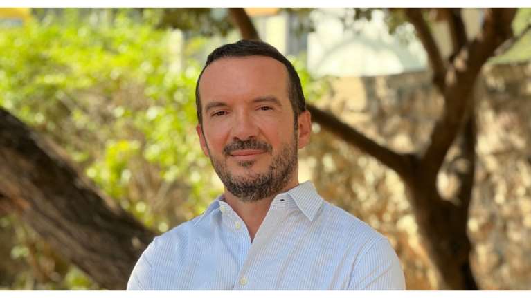 Ο Δημήτρης Τσακούμης στο TheTOC για τα προβλήματα της Αθήνας και πώς μπορεί να αναβαθμιστεί η ποιότητα της ζωής μας