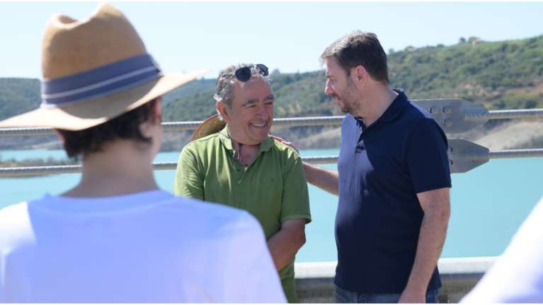 Η δίαιτα του Νίκου Ανδρουλάκη και το γαλακτομπούρεκο στην Πύλο &quot;που δεν...μετράει&quot; [βίντεο]