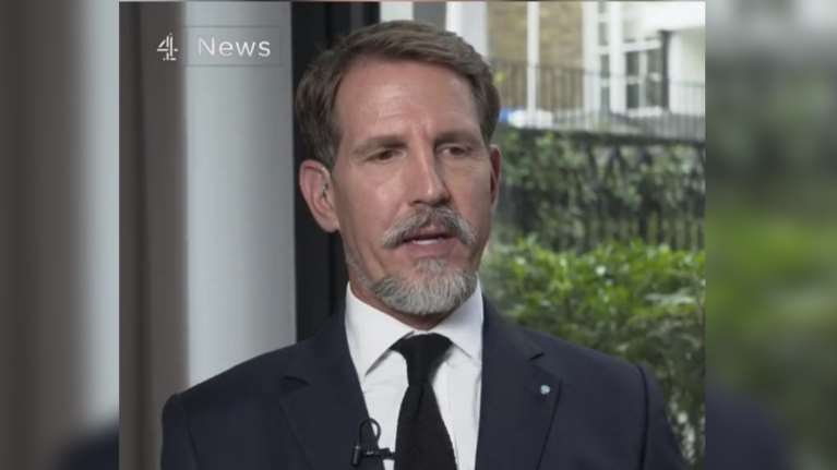 Παύλος Γλύξμπουργκ για Μάρμαρα Παρθενώνα: Ο βασιλιάς Κάρολος θα αισθανθεί ότι θα πρέπει να γυρίσουν στην Ελλάδα