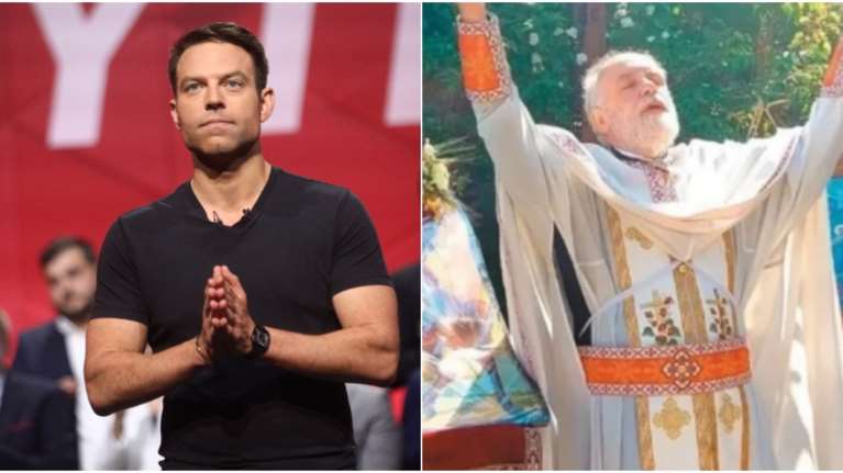 Και ο παπα-Δημήτρης Λουπασάκης του Λυκαβηττού είχε βιώσει το ίδιο &quot;θαύμα&quot; με τον Στέφανο Κασσελάκη στη βάφτισή του [βίντεο]