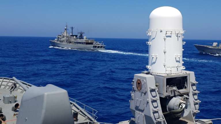 Κρίση με την Τουρκία: Δημοσίευμα &quot;βόμβα&quot; της Γενί Σαφάκ για &quot;δικαίωμα επέμβασης&quot; στο Καστελόριζο