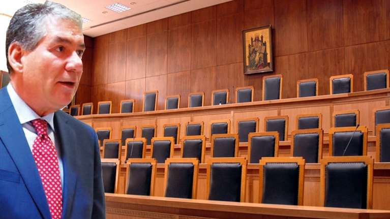 Ο Τζανερρίκος καταγγέλλει &quot;ανώτατο παράγοντα&quot; ότι τον πίεζε να κόψει το κόμμα Κασιδιάρη- Δεν έγινε ποτέ, λέει η κυβέρνηση