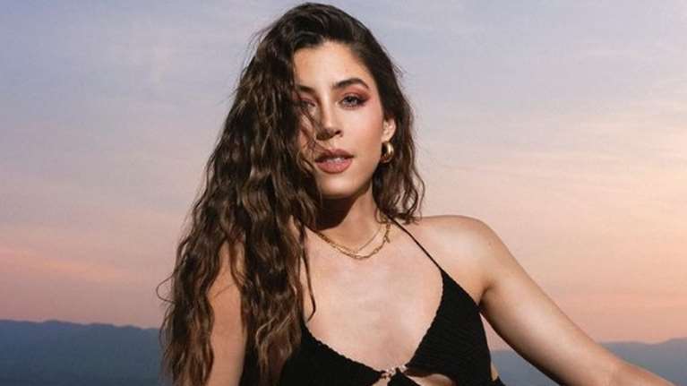 Η Demy απαντά πρώτη φορά στα δημοσιεύματα περί εγκυμοσύνης