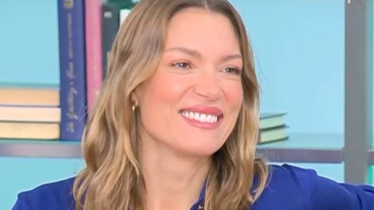 H Βίκυ Καγιά απαντά για τις αντιδράσεις που προκάλεσε το ταξίδι με την Αθήνα Οικονομάκου στο Ντουμπάι