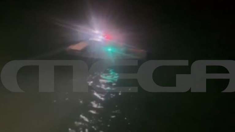 Ηγουμενίτσα: Ταλαιπωρία για 550 επιβάτες πλοίου - Κόλλησε σε αβαθή νερά το &quot;Αγία Θεοδώρα&quot; [βίντεο]