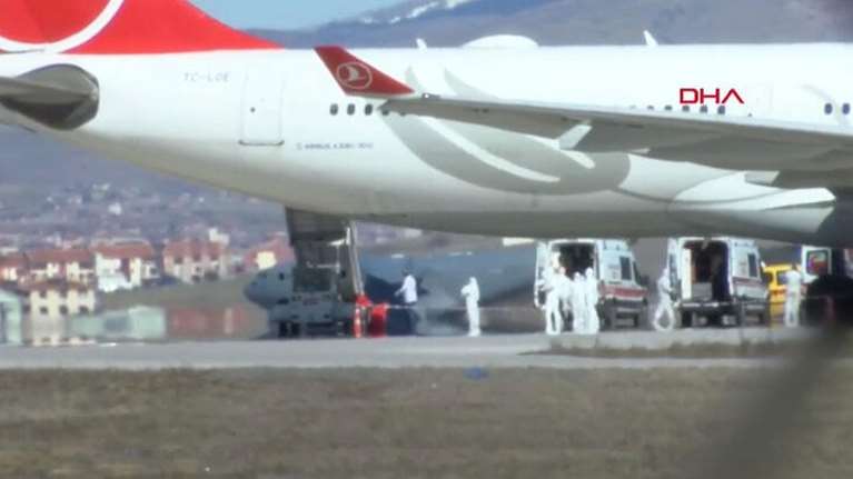 ΗΠΑ - DELTA και United Airlines ακυρώνουν 190 πτήσεις για τα Χριστούγεννα - Με κορονοϊό το προσωπικό τους