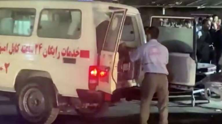 Αφγανιστάν: Εκατόμβη νεκρών από την επίθεση του ISIS στο αεροδρόμιο - &quot;Θα το πληρώσετε&quot;, λέει ο Μπάιντεν [εικόνες - βίντεο]