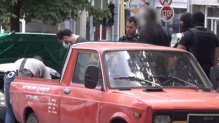 Ισόβια για τον μακελάρη με το τσεκούρι στη ΔΟΥ Κοζάνης: &quot;Αν ήταν κλειστή η εφορία θα πήγαινα στην περιφέρεια ή στα δικαστήρια&quot;