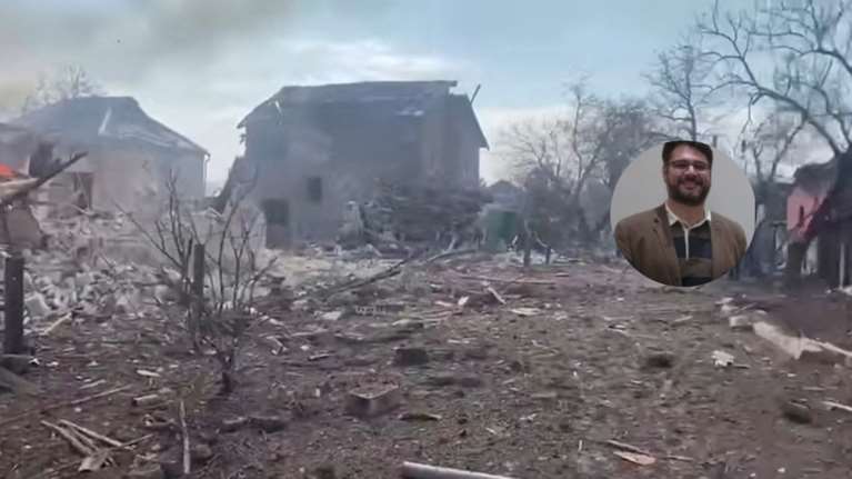 Μανώλης Ανδρουλάκης: Με αργούς ρυθμούς κινείται προς τα δυτικά το κονβόι με τον Έλληνα πρόξενο