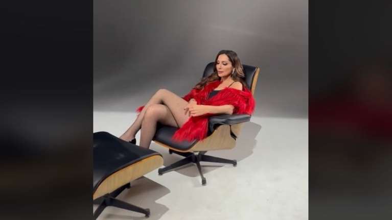 Δέσποινα Βανδή: Η διαφήμιση-υπερπαραγωγή για δερματολογική κλινική της Βουλγαρίας [βίντεο]