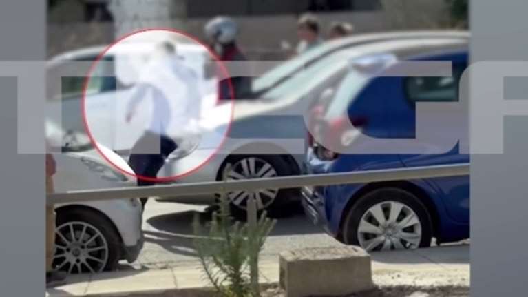 Οδηγός επιτέθηκε στον τέως δήμαρχο Ραφήνας Βαγγέλη Μπουρνού: Τον χτύπησε και τον παρέσυρε με το αυτοκίνητο [βίντεο]