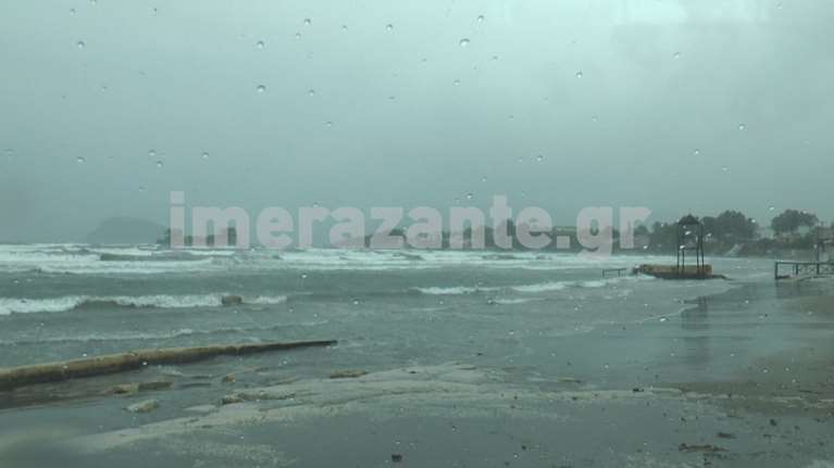 Κακοκαιρία Ιανός: Καρέ -καρέ το πέρασμα του κυκλώνα από τη Ζάκυνθο [εικόνες-βίντεο]