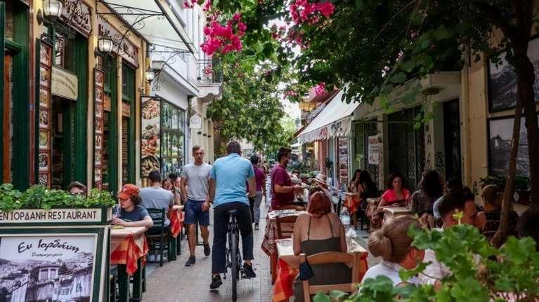 Κορονοϊός: 23.584 νέα κρούσματα στην Αττική - 5.563 στη Θεσσαλονίκη