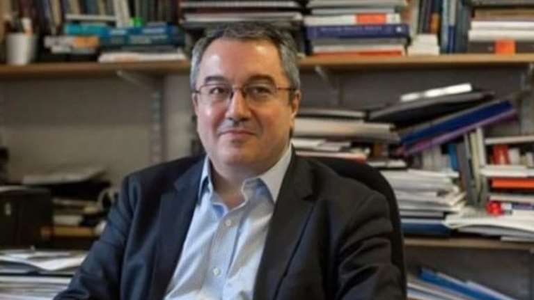 Μόσιαλος: Πώς και πότε μπορεί να ανοίξει το λιανεμπόριο - Τι πρότεινε για τα σχολεία