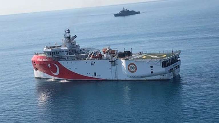 Λήξη συναγερμού στο Αιγαίο;- Το Oruc Reis έδεσε ξανά στο λιμάνι της Αττάλειας