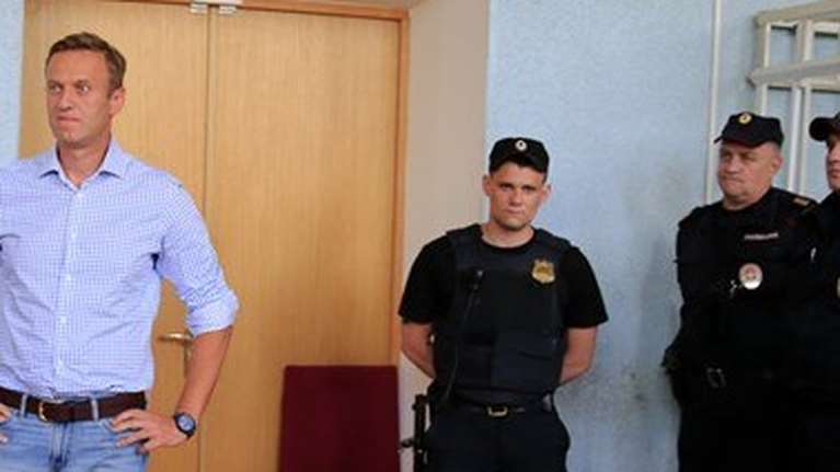 Ο Αλεξέι Ναβάλνι δηλητηριάστηκε με τη ρωσική τοξίνη &quot;Novichok&quot; - Οι... υποψίες για τον Πούτιν