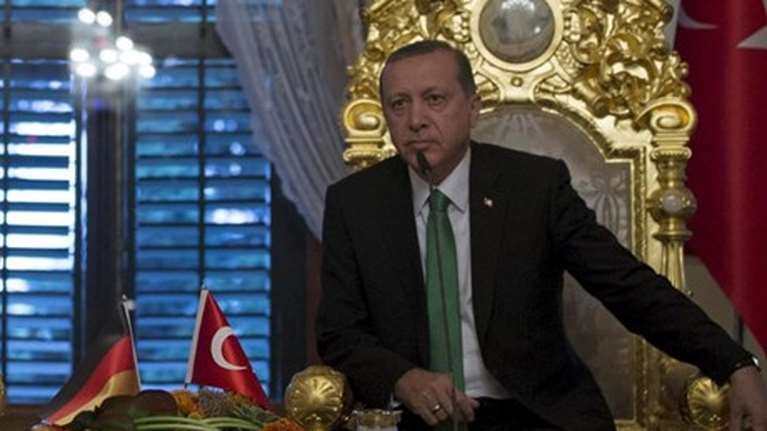 Η χλιδάτη ζωή του Ερντογάν: Κότερα, παλάτια και εξοχικά με τεχνητές παραλίες σε σχήμα ημισέληνου