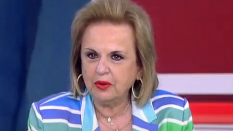 Δύσκολες ώρες για τη Ματίνα Παγώνη: Έπεσε και έσπασε το χέρι της