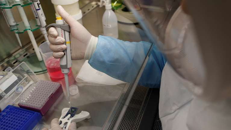 Κορονοϊός - Νέα έρευνα: Σε μερικά χρόνια θα είναι μια παιδική λοίμωξη, σαν το κοινό κρυολόγημα