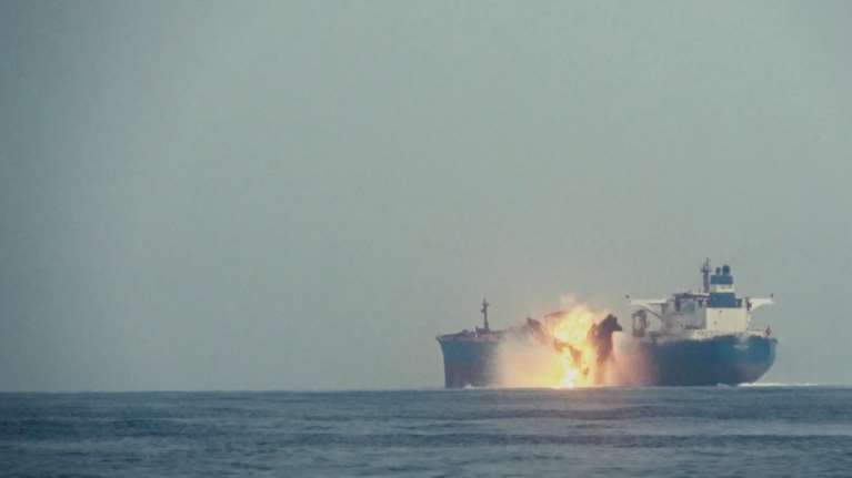 ΠΝΟ: Να χαρακτηριστεί εμπόλεμη ζώνη η Ερυθρά Θάλασσα - Άμεση προστασία των ναυτικών