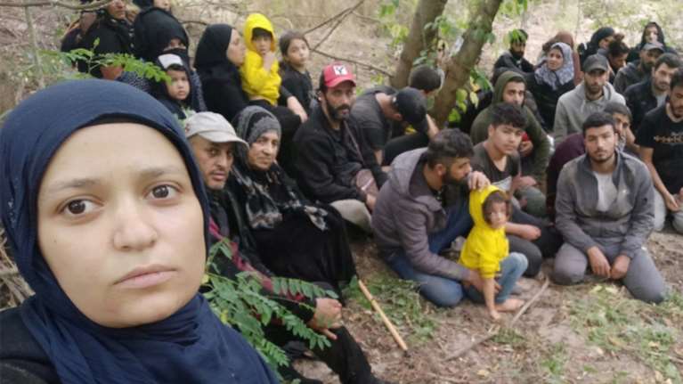 Σάλος από τα fake news για τους 38 μετανάστες στη νησίδα του Έβρου: Αφωνία ΣΥΡΙΖΑ, αναδίπλωση της ΜΚΟ