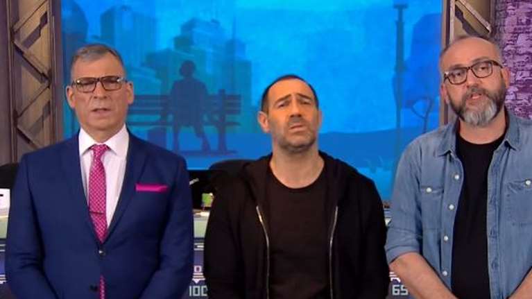 Ράδιο Αρβύλα: Σαν να μη συνέβη τίποτα η επιστροφή στην τηλεόραση - Για όλα φταίει η κυβέρνηση και ο Άδωνις... [Βίντεο]