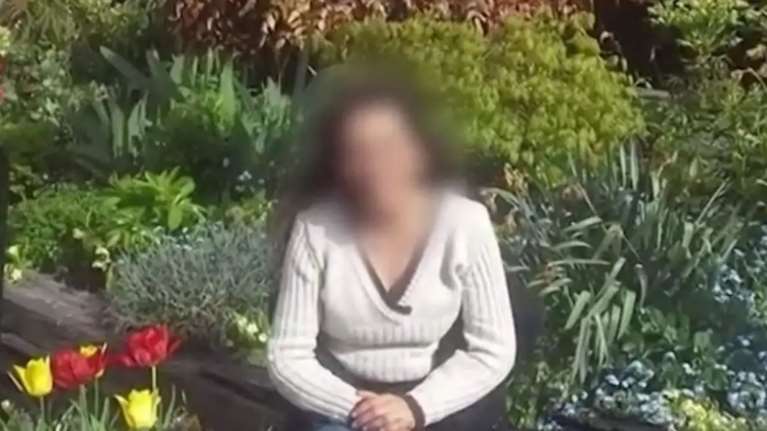 Θρίλερ στο Ελληνικό: Σύνταξη χηρείας διεκδικεί δικαστικά η οικιακή βοηθός - &quot;Δεν έκατσε ούτε μια μέρα στο σπίτι μετά τον γάμο&quot;