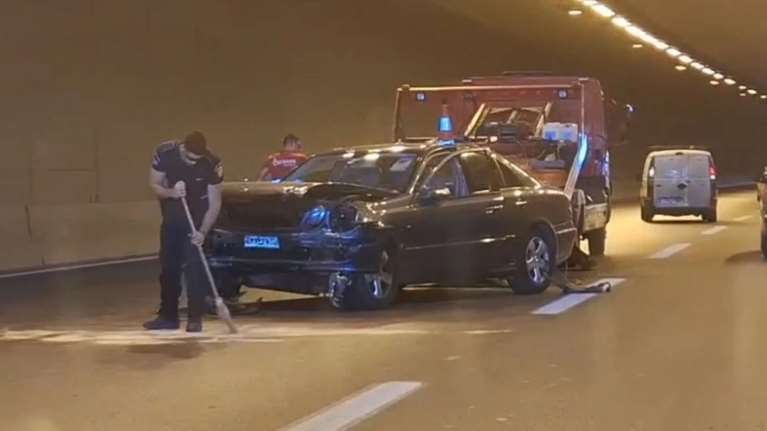 Τραγωδία: Νεκρός ο οδηγός του αυτοκινήτου από το τροχαίο σε τούνελ της Ποσειδώνος