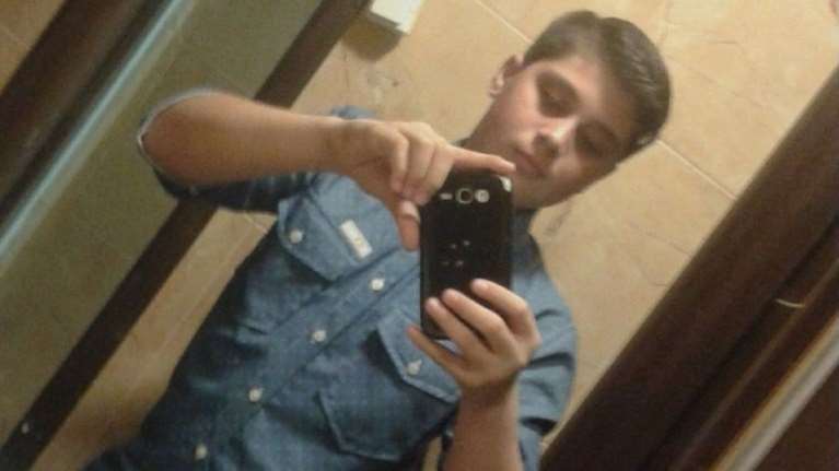 Λέσβος: "Κανείς δεν με παρότρυνε να δωρίσω όργανα του παιδιού μου" - Τι λέει η μητέρα του 17χρονου που "ξύπνησε" από κώμα