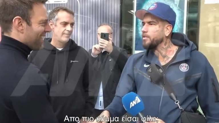 Επική συνάντηση Κασσελάκη με Snik στον δρόμο: &quot;Ποιος είσαι εσύ; Καλός φαίνεσαι&quot; [βίντεο]