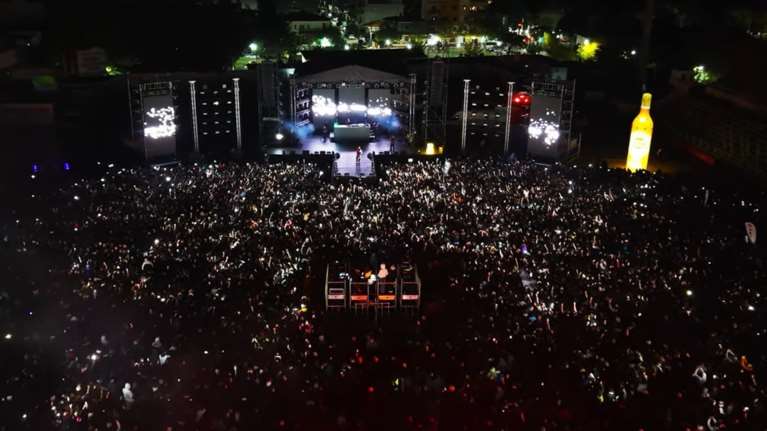 Βούλιαξε το γήπεδο της Ξάνθης για τον Bloody Hawk - Χιλιάδες κόσμου στη συναυλία του γνωστού ράπερ [εικόνες - βίντεο]